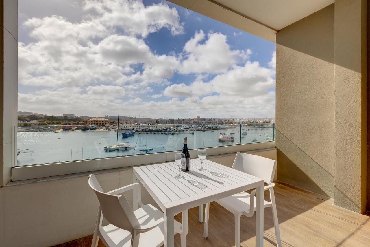 Luxe Apartment With Valletta And Harbour Views Sliema Exterior foto